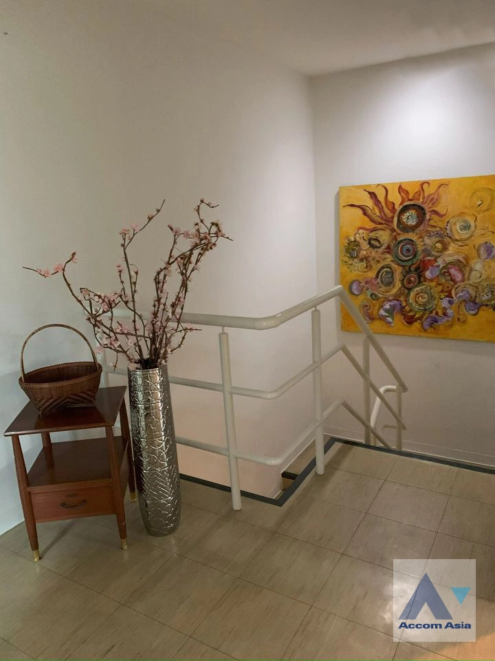 5  3 br Condominium For Rent in Sukhumvit ,Bangkok MRT Phetchaburi at Kiarti Thanee City Mansion AA28037