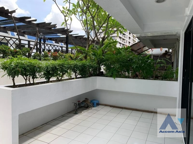 11  3 br Condominium For Rent in Sukhumvit ,Bangkok MRT Phetchaburi at Kiarti Thanee City Mansion AA28037