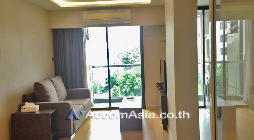 Tidy Deluxe Condominium  2 Bedroom for Sale & Rent BTS Thong Lo in Sukhumvit Bangkok