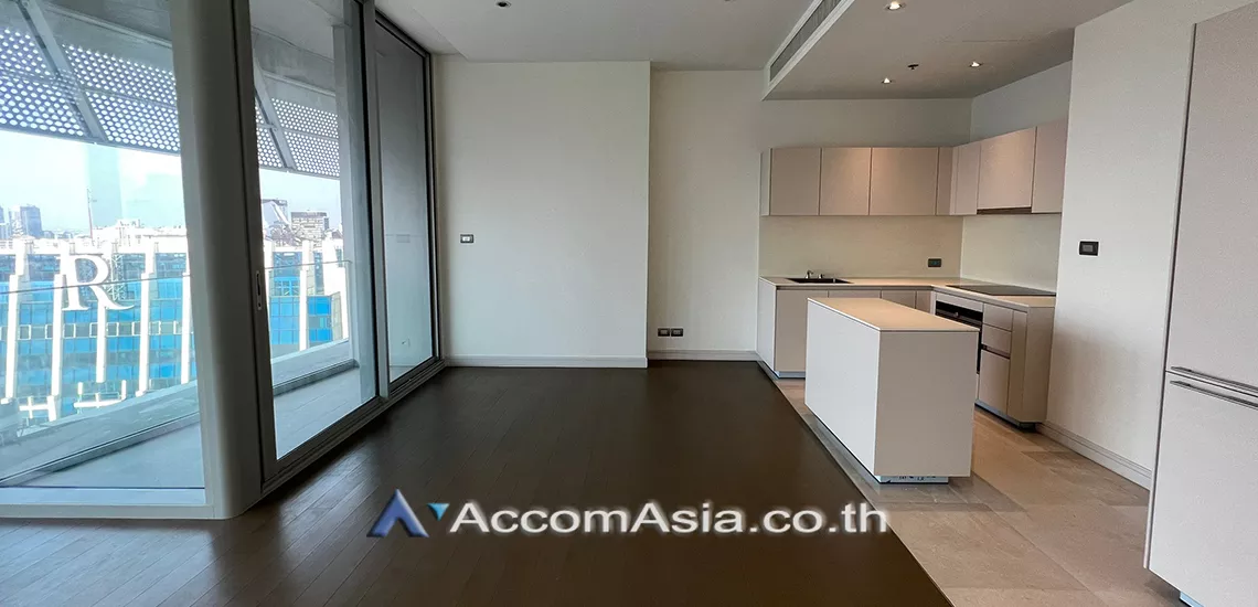 unit 2 Bedrooms  Condominium For Rent in Ploenchit, Bangkok  near BTS Ratchadamri (AA28048)