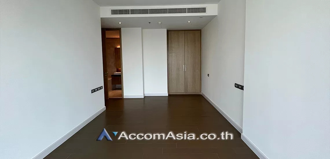 7  2 br Condominium For Rent in Ploenchit ,Bangkok BTS Ratchadamri at Magnolias Ratchadamri Boulevard AA28049