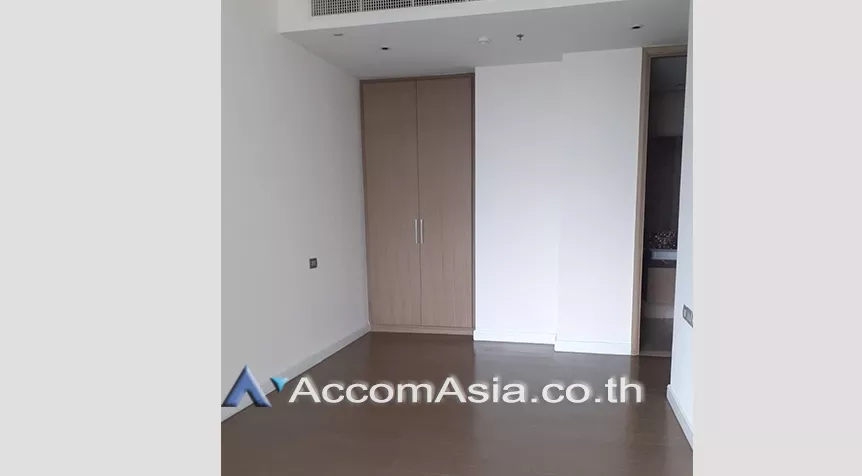 1  2 br Condominium For Rent in Ploenchit ,Bangkok BTS Ratchadamri at Magnolias Ratchadamri Boulevard AA28052