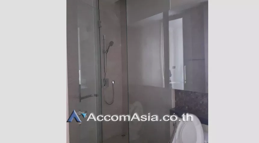5  2 br Condominium For Rent in Ploenchit ,Bangkok BTS Ratchadamri at Magnolias Ratchadamri Boulevard AA28052