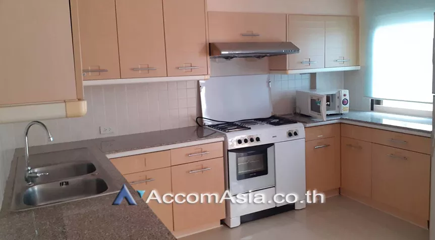  1  3 br Apartment For Rent in Sukhumvit ,Bangkok BTS Phrom Phong at Homey and relaxed AA28055