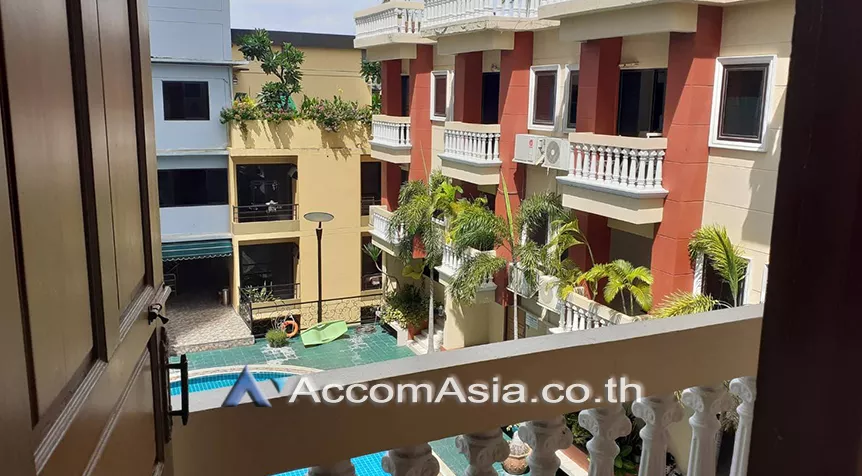  1  3 br Apartment For Rent in Sukhumvit ,Bangkok BTS Phrom Phong at Homey and relaxed AA28056