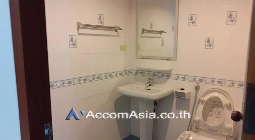 6  3 br Apartment For Rent in Sukhumvit ,Bangkok BTS Phrom Phong at Homey and relaxed AA28056