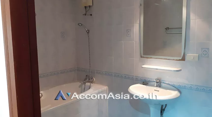 12  3 br Apartment For Rent in Sukhumvit ,Bangkok BTS Phrom Phong at Homey and relaxed AA28056