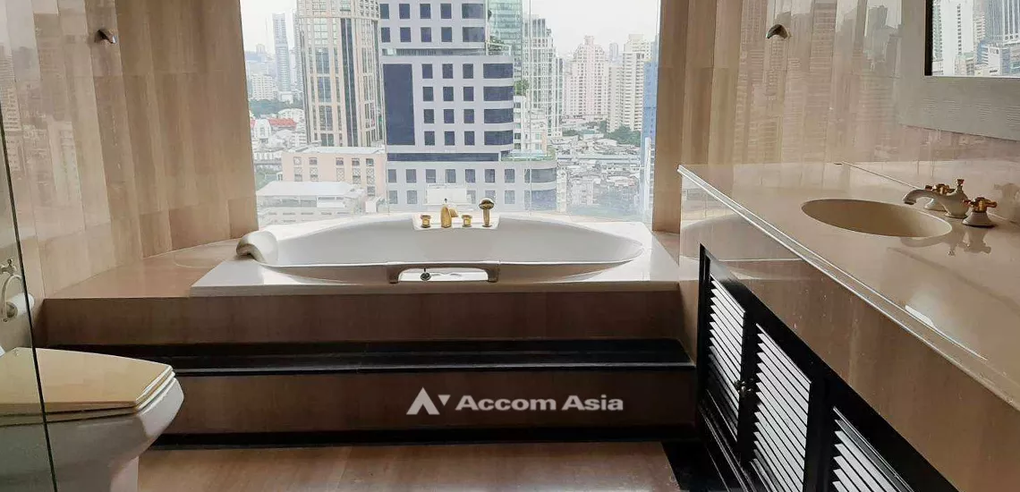 8  5 br Condominium For Sale in Sukhumvit ,Bangkok BTS Phrom Phong at Le Raffine Sukhumvit 24 AA28068