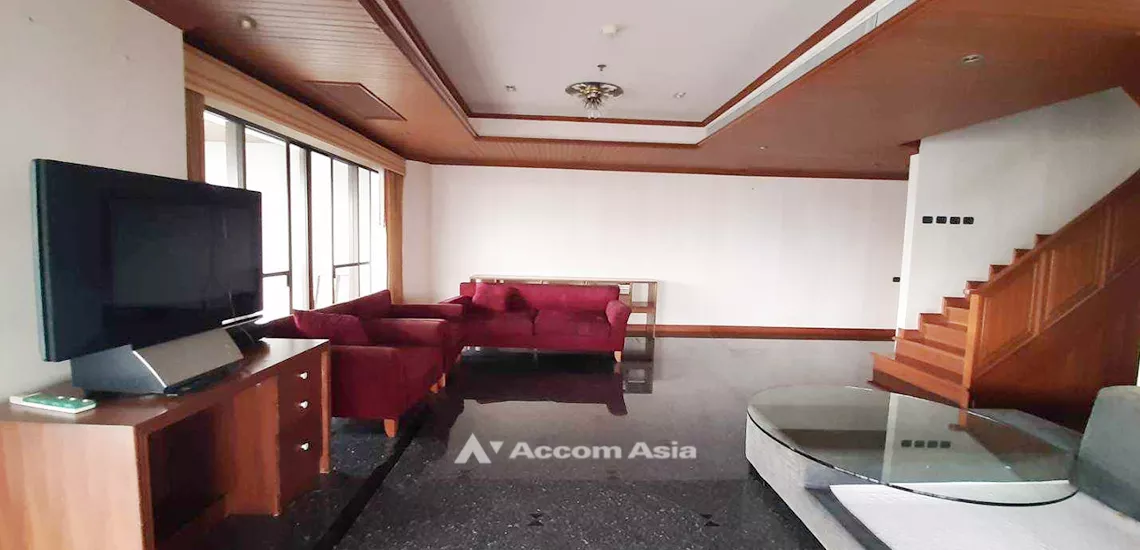  1  5 br Condominium For Sale in Sukhumvit ,Bangkok BTS Phrom Phong at Le Raffine Sukhumvit 24 AA28068