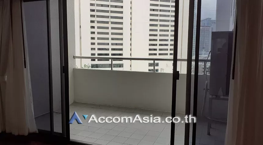 4  3 br Apartment For Rent in Sukhumvit ,Bangkok BTS Nana at Comfort high rise AA28071