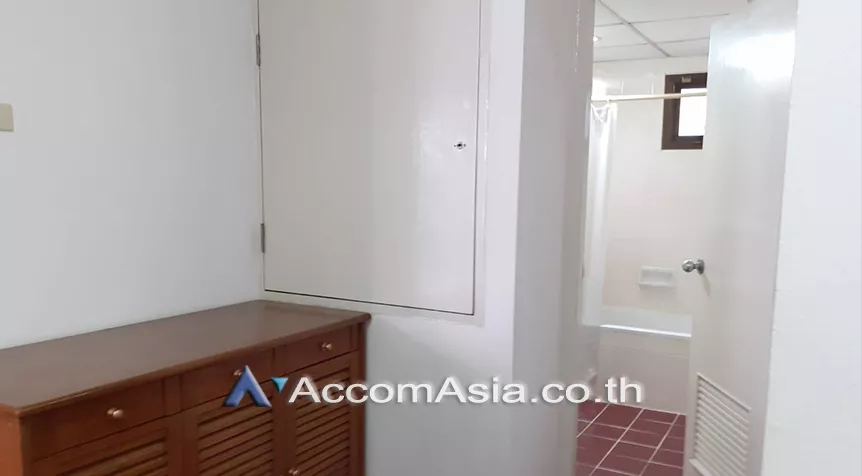 5  3 br Apartment For Rent in Sukhumvit ,Bangkok BTS Nana at Comfort high rise AA28071