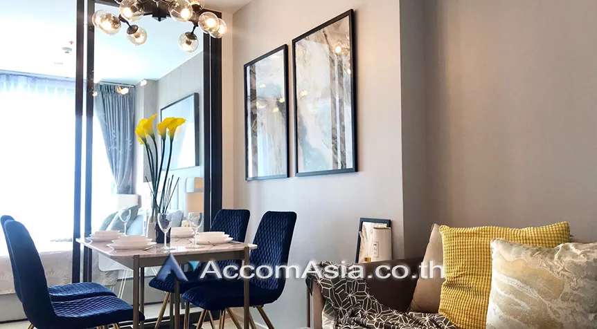 unit 1 Bedroom  Condominium For Rent in Ploenchit, Bangkok  near BTS Ploenchit (AA28074)
