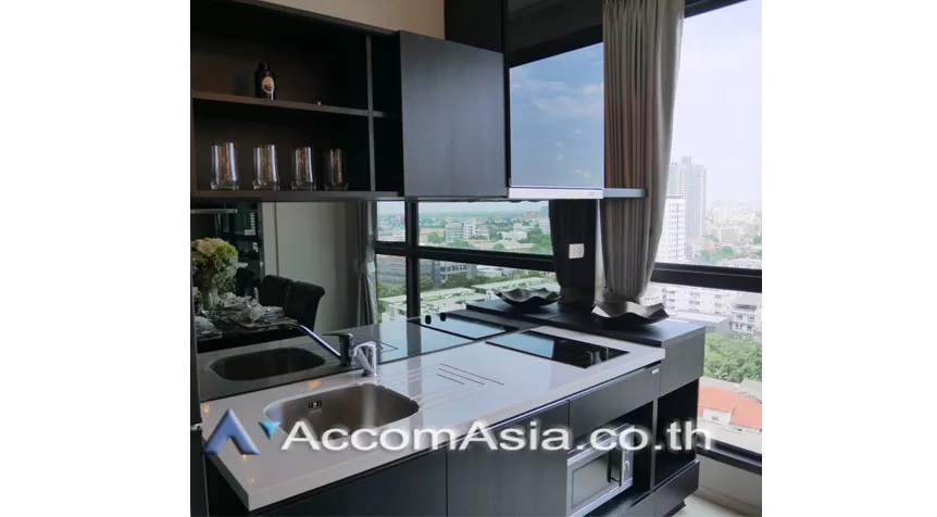 unit 1 Bedroom  Condominium For Rent in Sukhumvit, Bangkok  near BTS Phra khanong (AA28077)