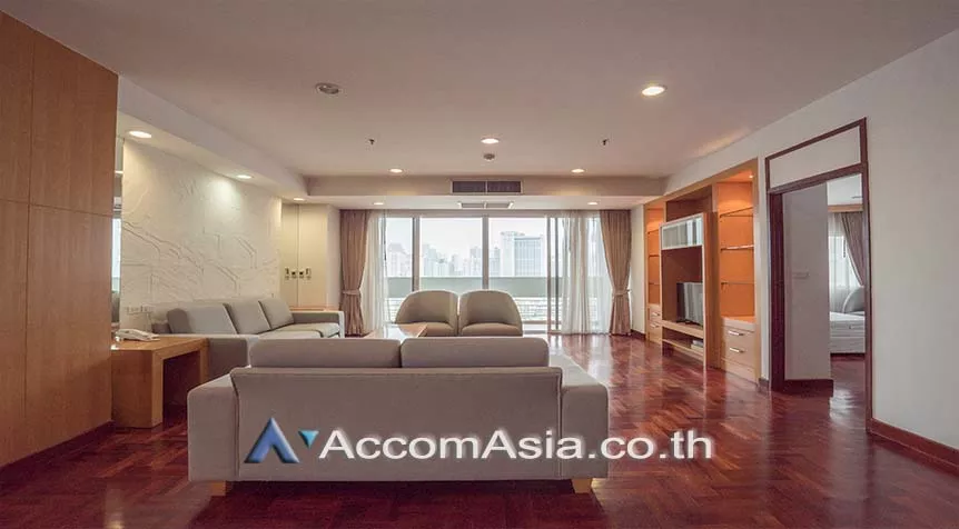  2  3 br Apartment For Rent in Sukhumvit ,Bangkok BTS Phrom Phong at Perfect for a big family AA28079