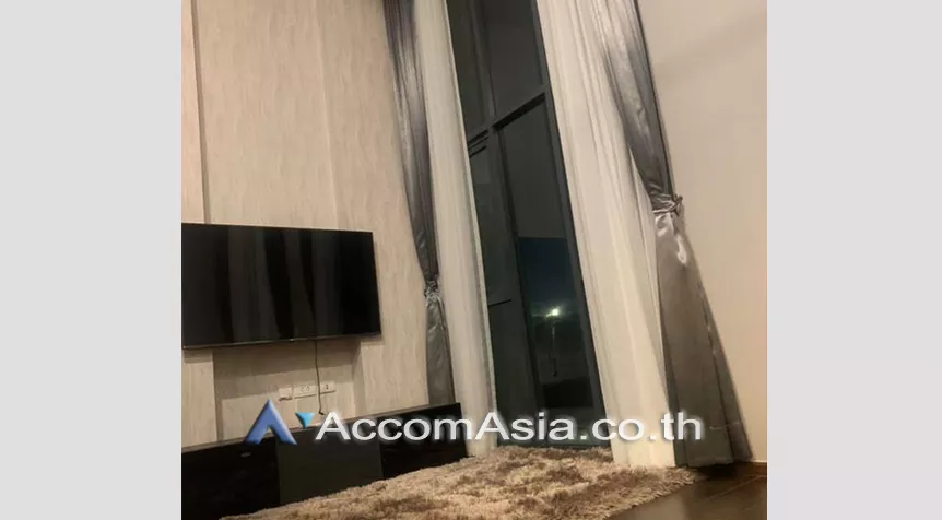  1 Bedroom  Condominium For Rent & Sale in Sukhumvit, Bangkok  near BTS Ekkamai (AA28088)