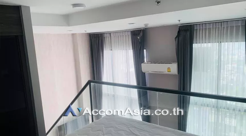 unit 1 Bedroom  Condominium For Rent & Sale in Sukhumvit, Bangkok  near BTS Ekkamai (AA28088)