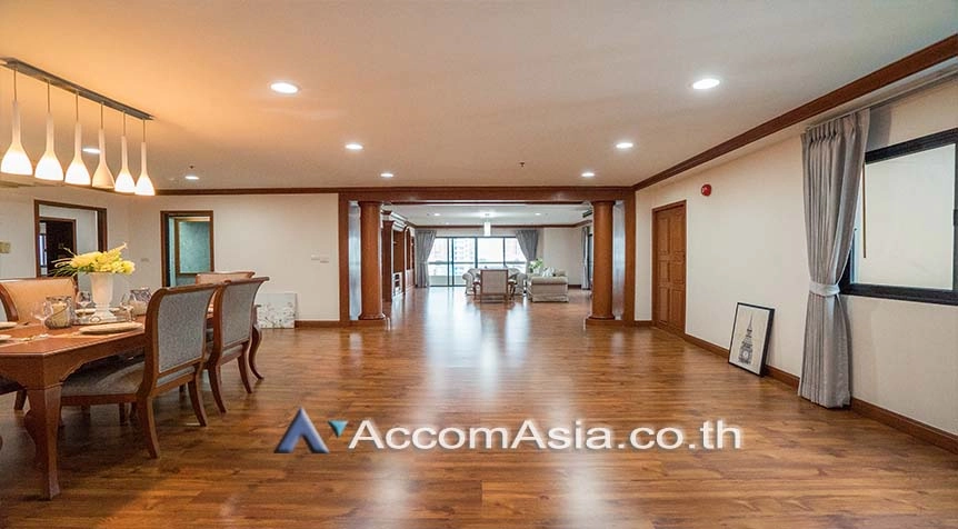 unitPet friendly |  3 Bedrooms  Apartment For Rent in Sukhumvit, Bangkok  near BTS Asok - MRT Sukhumvit (AA28094)