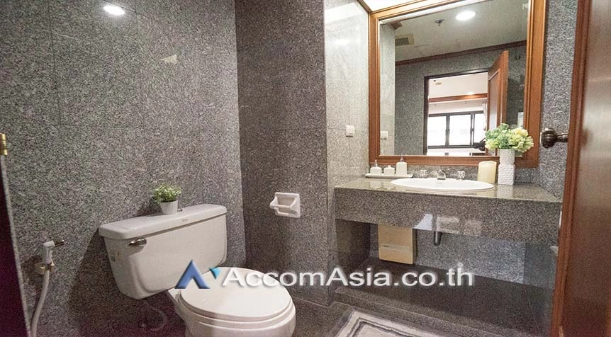 11  3 br Apartment For Rent in Sukhumvit ,Bangkok BTS Asok - MRT Sukhumvit at Perfect Apartment for Big Family, Prime Location Near Main Street AA28094