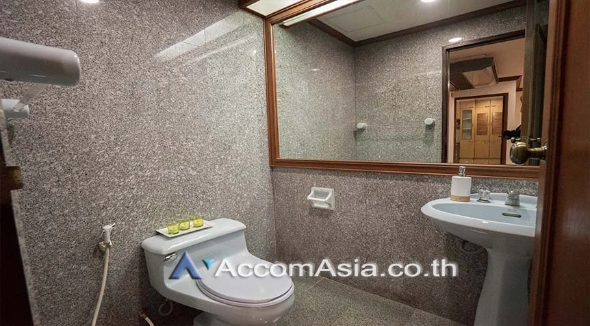 9  3 br Apartment For Rent in Sukhumvit ,Bangkok BTS Asok - MRT Sukhumvit at Perfect Apartment for Big Family, Prime Location Near Main Street AA28094