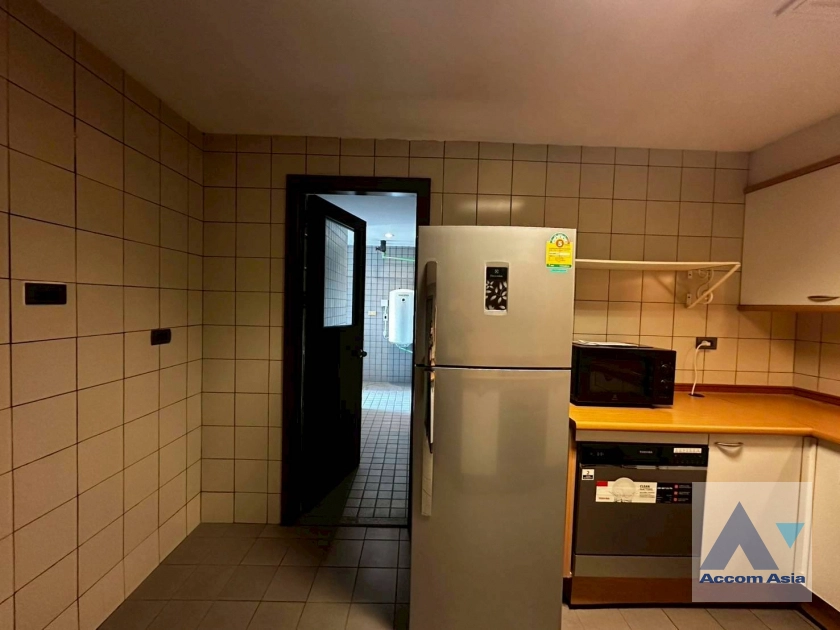 7  2 br Condominium For Rent in Ploenchit ,Bangkok BTS Ploenchit at All Seasons Mansion AA28098