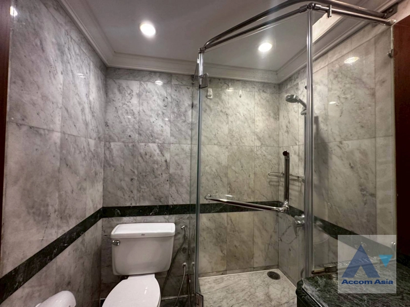 14  2 br Condominium For Rent in Ploenchit ,Bangkok BTS Ploenchit at All Seasons Mansion AA28098