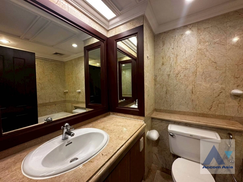 13  2 br Condominium For Rent in Ploenchit ,Bangkok BTS Ploenchit at All Seasons Mansion AA28098