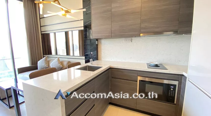 unit 1 Bedroom  Condominium For Rent in Sukhumvit, Bangkok  near BTS Asok - MRT Sukhumvit (AA28100)