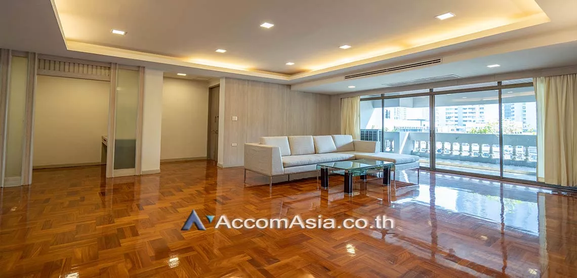  2  3 br Apartment For Rent in Sukhumvit ,Bangkok BTS Phrom Phong at Luxury fully serviced AA28108