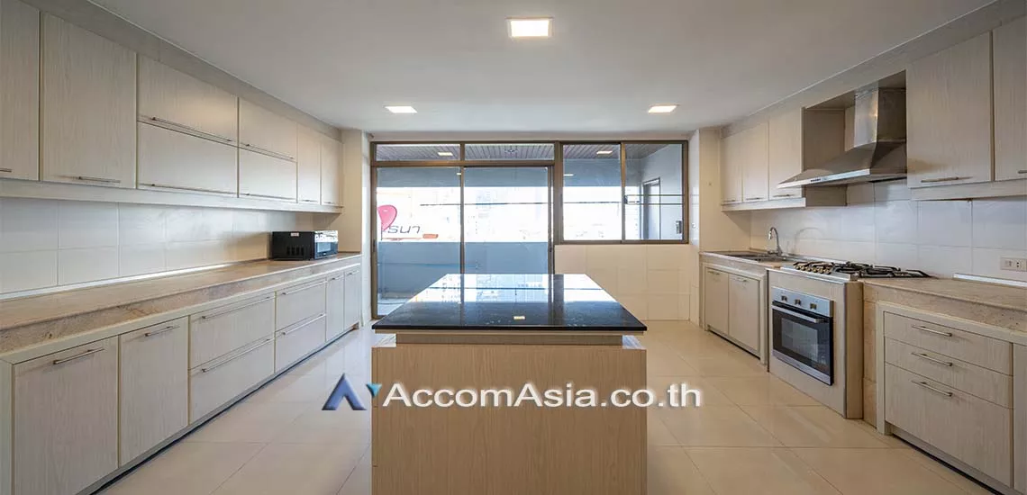 4  3 br Apartment For Rent in Sukhumvit ,Bangkok BTS Phrom Phong at Luxury fully serviced AA28108