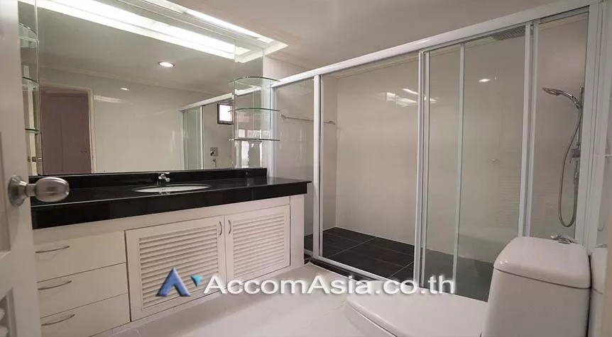 13  4 br Apartment For Rent in Sukhumvit ,Bangkok BTS Thong Lo at Homely atmosphere AA28118