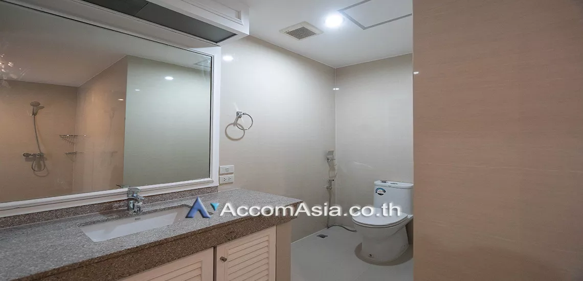 19  4 br Apartment For Rent in Sukhumvit ,Bangkok BTS Asok - MRT Sukhumvit at Spacious space with a cozy AA28122