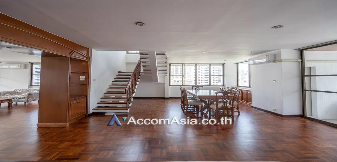 5  4 br Apartment For Rent in Sukhumvit ,Bangkok BTS Asok - MRT Sukhumvit at Spacious space with a cozy AA28122