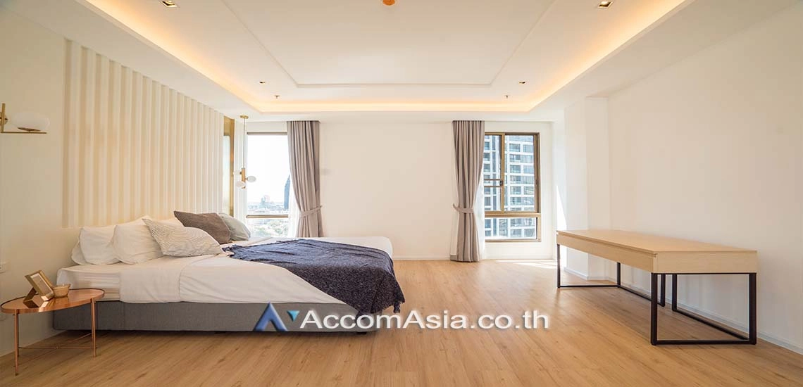 12  3 br Apartment For Rent in Sukhumvit ,Bangkok BTS Thong Lo at Relaxing Balcony - Walk to BTS AA28125