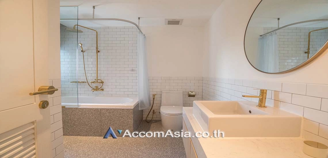 8  3 br Apartment for rent and sale in Sukhumvit ,Bangkok BTS Thong Lo at Relaxing Balcony - Walk to BTS AA28127