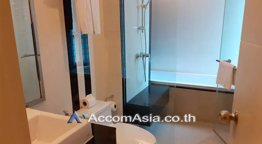 unit 1 Bedroom  Apartment For Rent in Sukhumvit, Bangkok  near BTS Phrom Phong (AA28133)