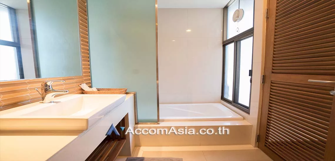 8  2 br Apartment For Rent in Sukhumvit ,Bangkok BTS Thong Lo at Relaxing Balcony - Walk to BTS AA28141
