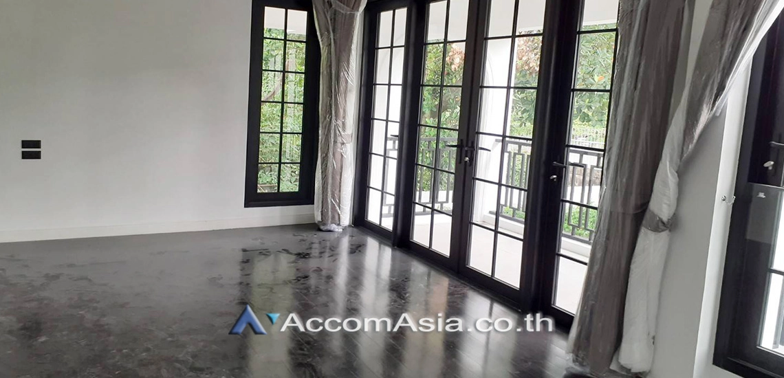 6  5 br House For Rent in Pattanakarn ,Bangkok BTS On Nut at Panya Pattanakarn Village AA28147