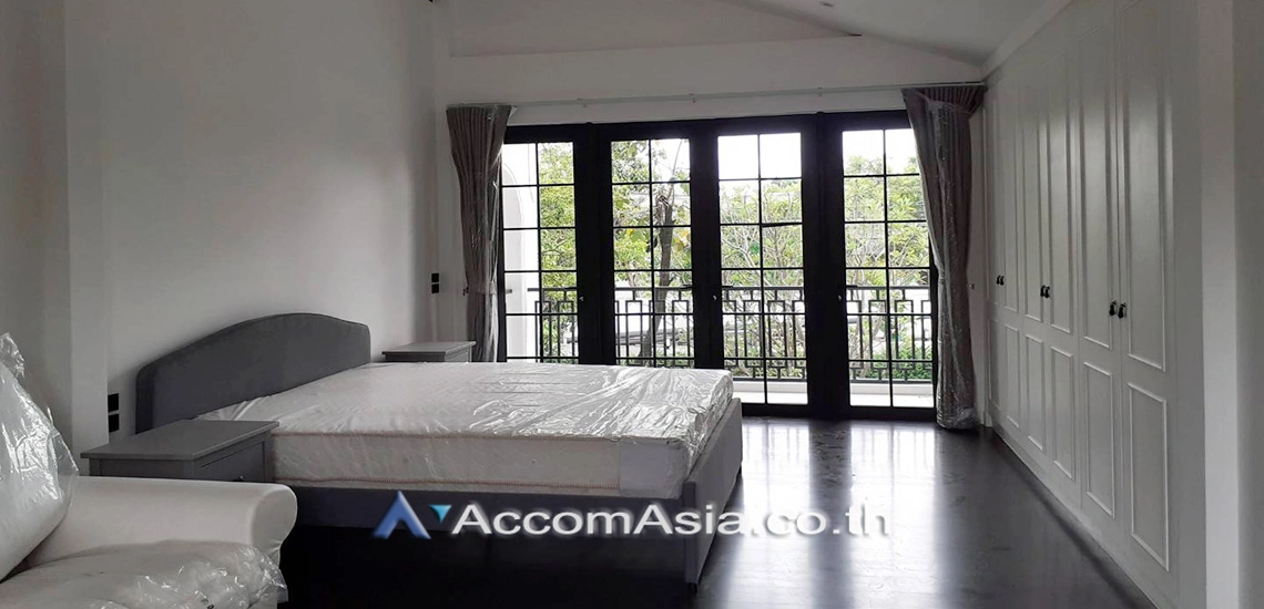 7  5 br House For Rent in Pattanakarn ,Bangkok BTS On Nut at Panya Pattanakarn Village AA28147