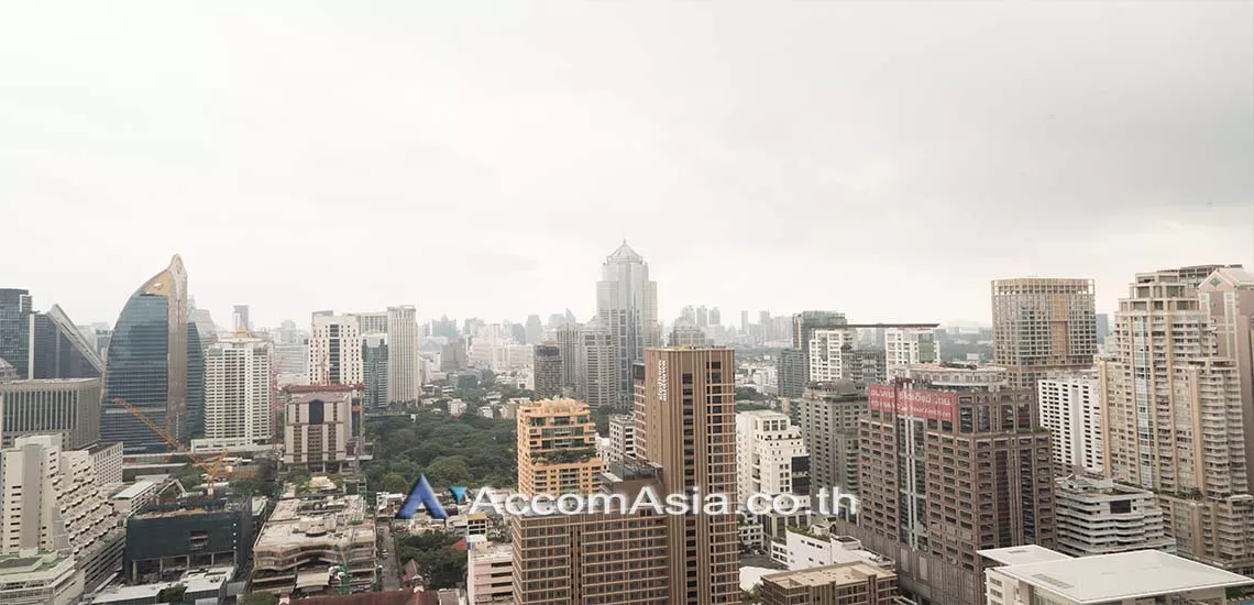 6  2 br Apartment For Rent in Ploenchit ,Bangkok BTS Ratchadamri at Luxury Service Residence AA28150