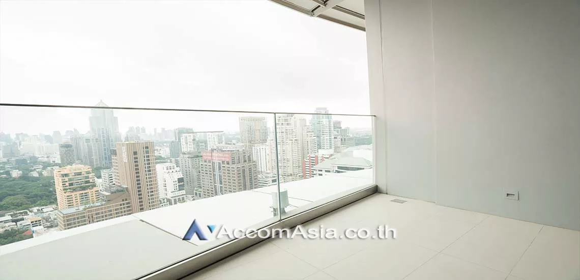 5  2 br Apartment For Rent in Ploenchit ,Bangkok BTS Ratchadamri at Luxury Service Residence AA28150