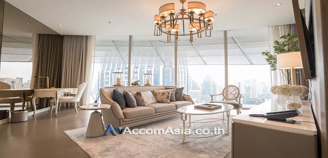  2  2 br Apartment For Rent in Ploenchit ,Bangkok BTS Ratchadamri at Luxury Service Residence AA28150