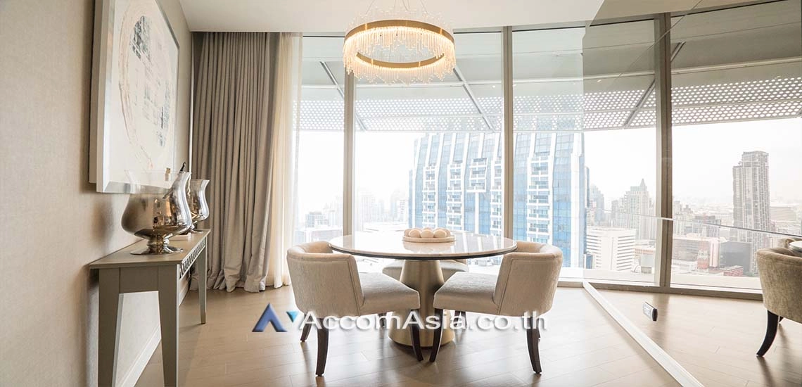  1  2 br Apartment For Rent in Ploenchit ,Bangkok BTS Ratchadamri at Luxury Service Residence AA28150