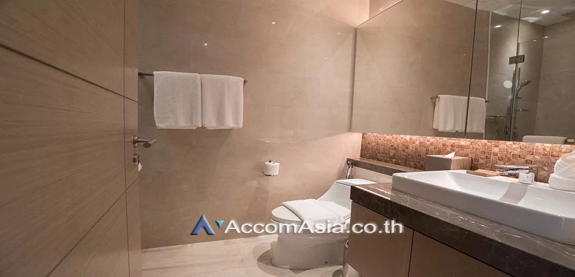 7  2 br Apartment For Rent in Ploenchit ,Bangkok BTS Chitlom - BTS Ratchadamri at Luxury Service Residence AA28151