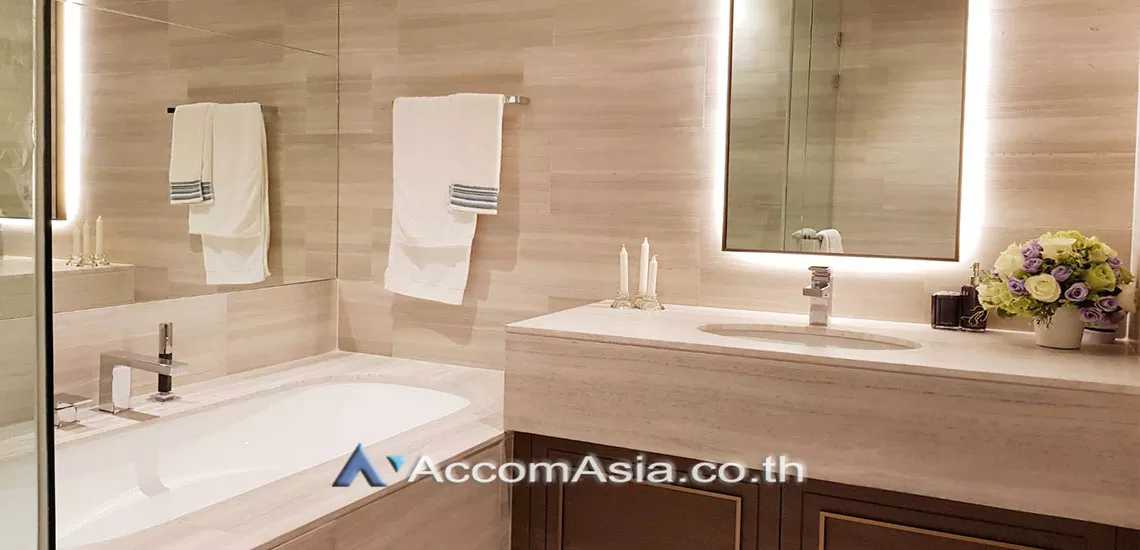 4  1 br Condominium For Rent in Sukhumvit ,Bangkok BTS Phrom Phong at The Diplomat 39 AA28153
