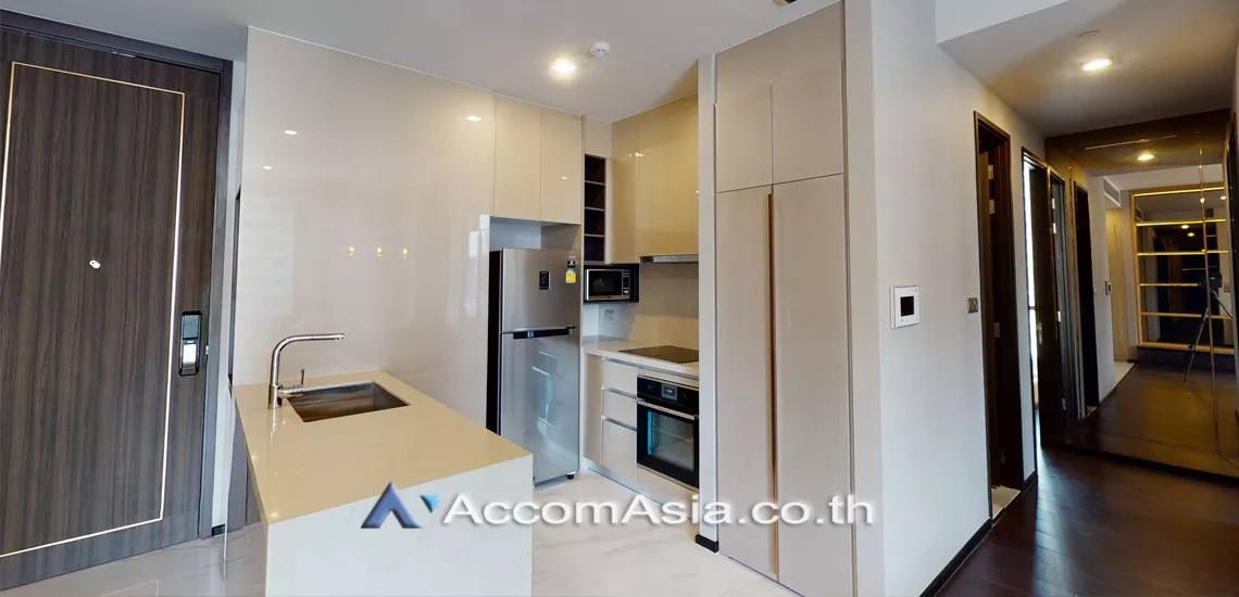  2 Bedrooms  Condominium For Rent in Sukhumvit, Bangkok  near BTS Ekkamai (AA28160)