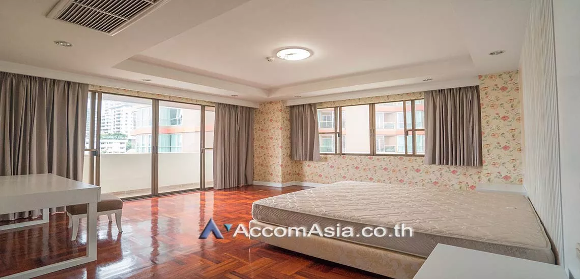 6  3 br Apartment For Rent in Sukhumvit ,Bangkok BTS Phrom Phong at Pet friendly - High rise Apartment AA28163
