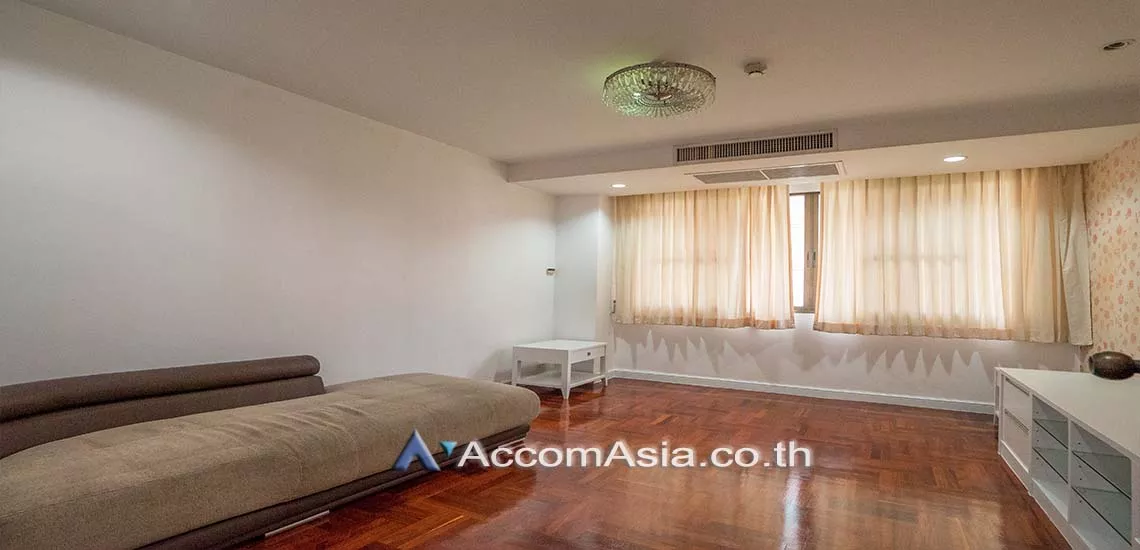 5  3 br Apartment For Rent in Sukhumvit ,Bangkok BTS Phrom Phong at Pet friendly - High rise Apartment AA28163