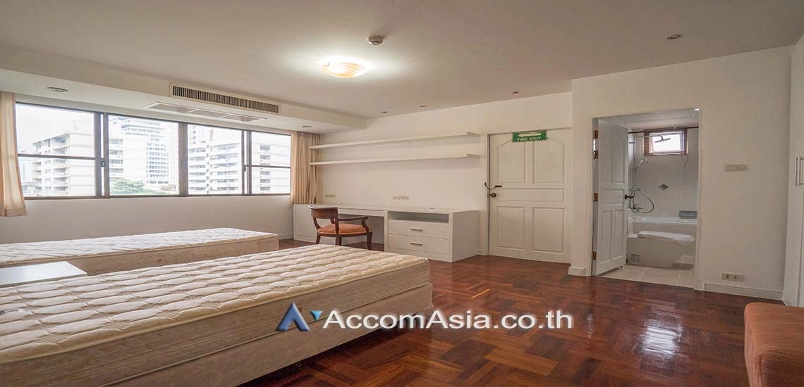 7  3 br Apartment For Rent in Sukhumvit ,Bangkok BTS Phrom Phong at Pet friendly - High rise Apartment in Phrom Phong AA28163