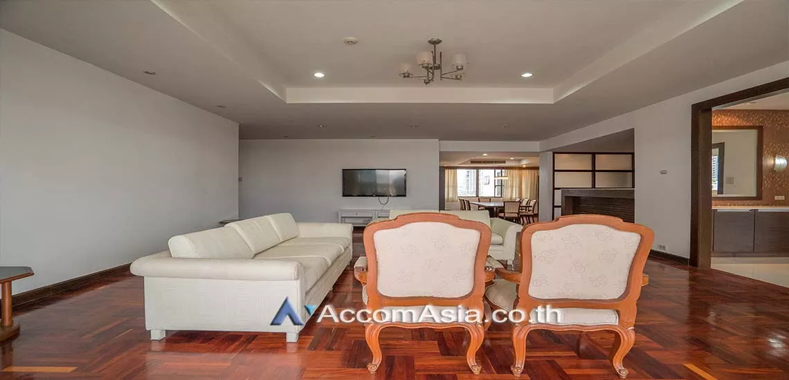  1  3 br Apartment For Rent in Sukhumvit ,Bangkok BTS Phrom Phong at Pet friendly - High rise Apartment AA28163