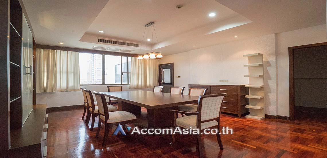 unitBig Balcony, Pet friendly |  3 Bedrooms  Apartment For Rent in Sukhumvit, Bangkok  near BTS Phrom Phong (AA28163)